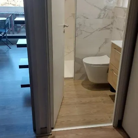 De Bordagain アパート *